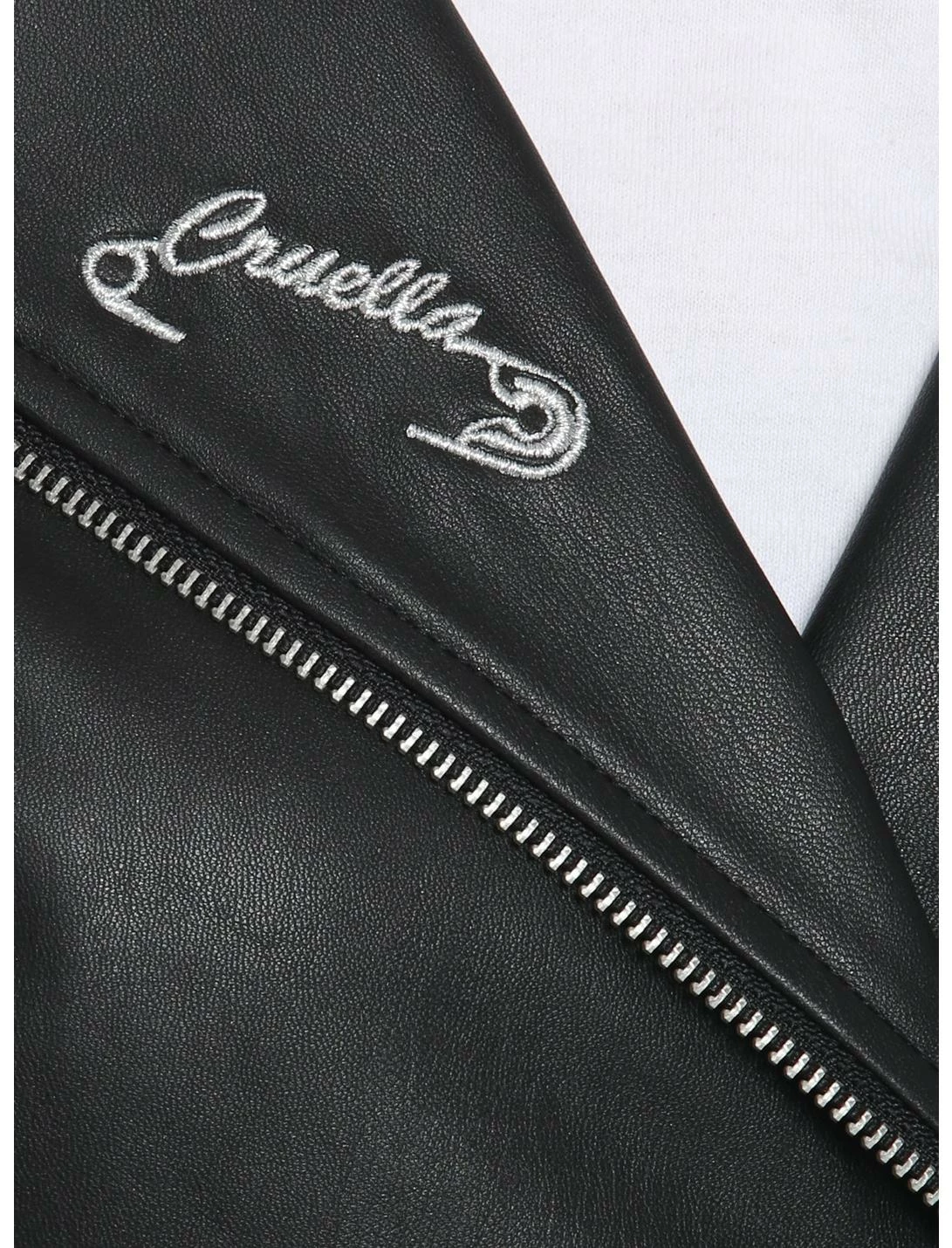 HUNIVERS Her Universe Disney Cruella Speak Of The De Vil Chain Moto Jacket 4 HUNIVERS Her Universe Disney Cruella Speak Of The De Vil Chain Moto Jacket - Image 4