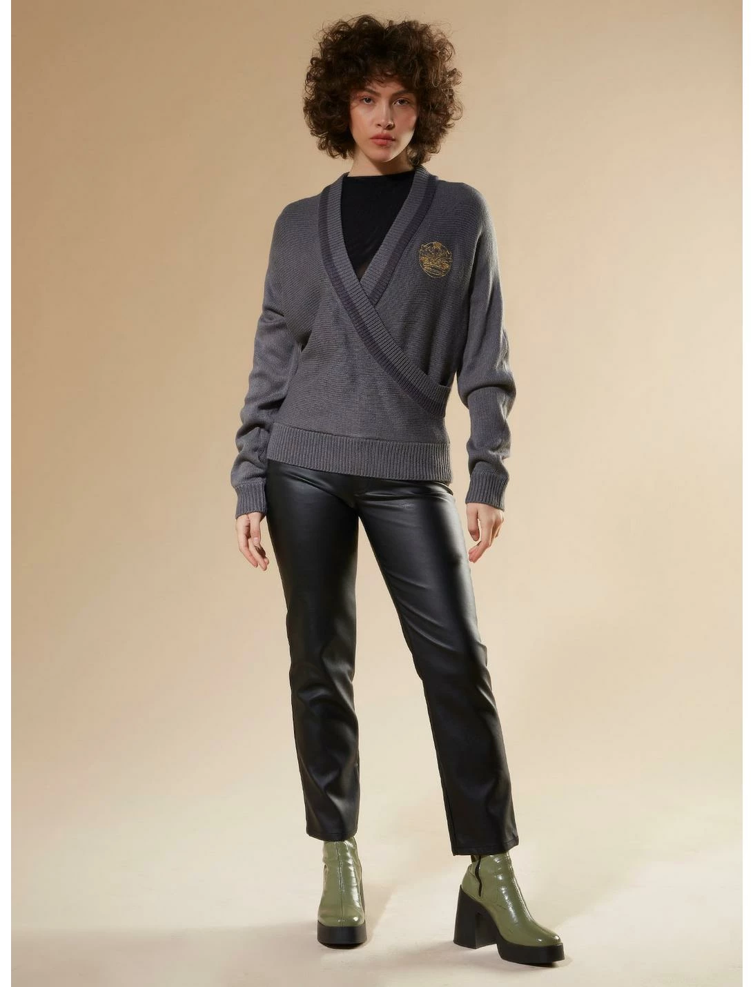 HUNIVERS Outlander Crowned Thistle Crossover Knit Sweater 2 HUNIVERS Outlander Crowned Thistle Crossover Knit Sweater - Image 2