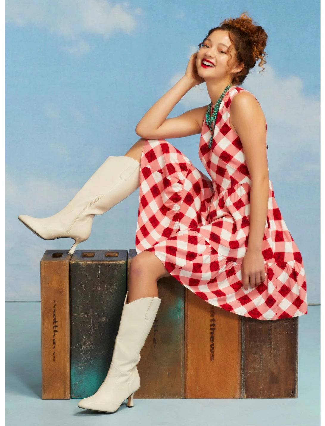 HUNIVERS Her Universe Marvel Avengers Icons Gingham Tiered Dress 4 HUNIVERS Her Universe Marvel Avengers Icons Gingham Tiered Dress - Image 4