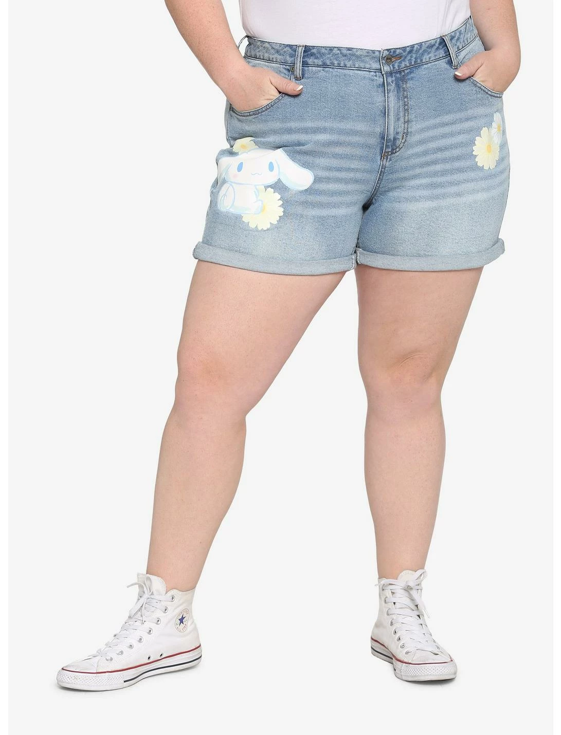 HUNIVERS Cinnamoroll Flowers Mom Shorts Plus Size 1 HUNIVERS Cinnamoroll Flowers Mom Shorts Plus Size