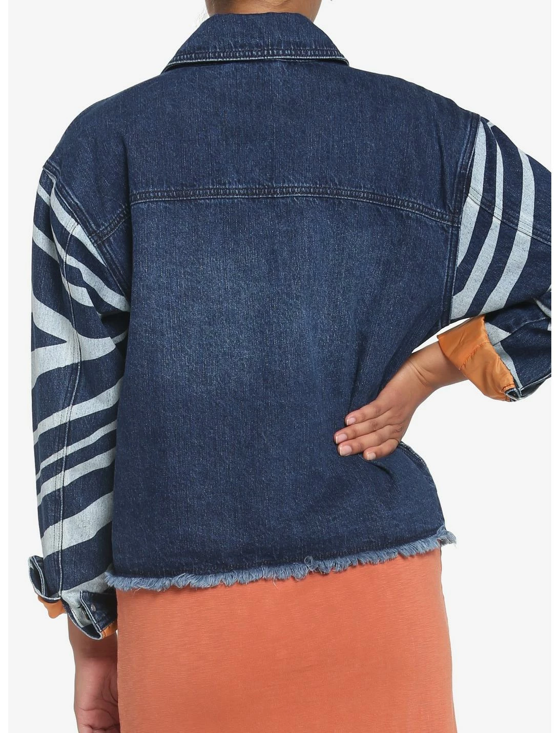 HUNIVERS Her Universe Star Wars Ahsoka Tano Clone Trooper Denim Jacket 3 HUNIVERS Her Universe Star Wars Ahsoka Tano Clone Trooper Denim Jacket - Image 3