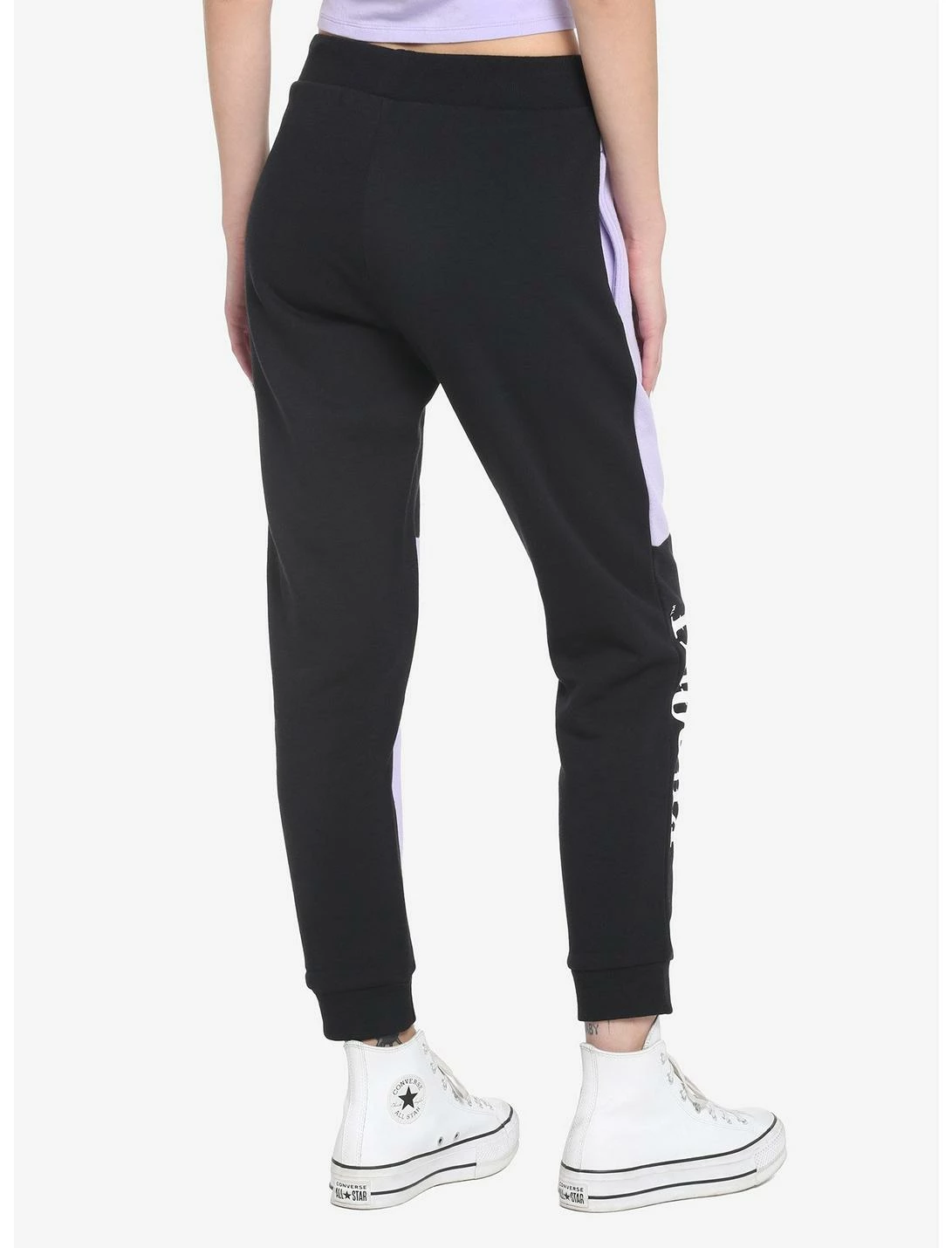 HUNIVERS Kuromi Fortune Teller Color-Block Sweatpants 2 HUNIVERS Kuromi Fortune Teller Color-Block Sweatpants - Image 2