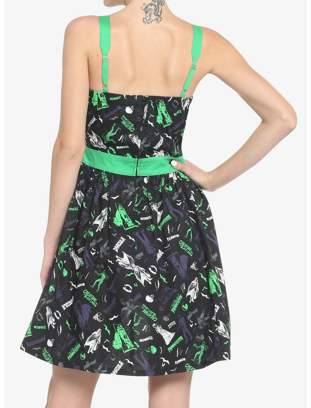 HUNIVERS Universal Monsters Retro Dress 3 HUNIVERS Universal Monsters Retro Dress - Image 3