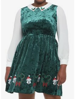 HUNIVERS Her Universe Disney Holiday Velvet Long-Sleeve Dress Plus Size