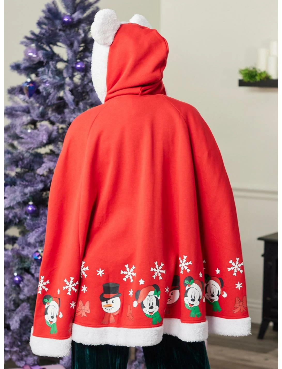 HUNIVERS Her Universe Disney Holiday Mickey Mouse Hooded Cape 3 HUNIVERS Her Universe Disney Holiday Mickey Mouse Hooded Cape - Image 3