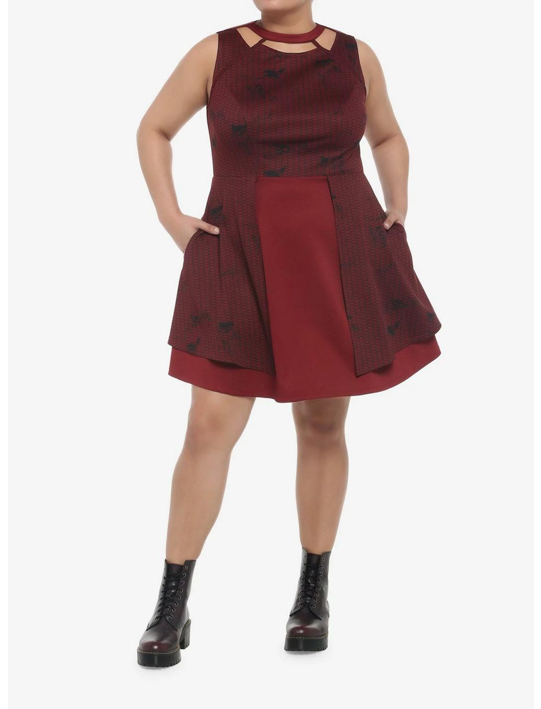HUNIVERS Her Universe Marvel Doctor Strange In The Multiverse Of Madness Wanda Maximoff Dress Plus Size 2 HUNIVERS Her Universe Marvel Doctor Strange In The Multiverse Of Madness Wanda Maximoff Dress Plus Size - Image 2