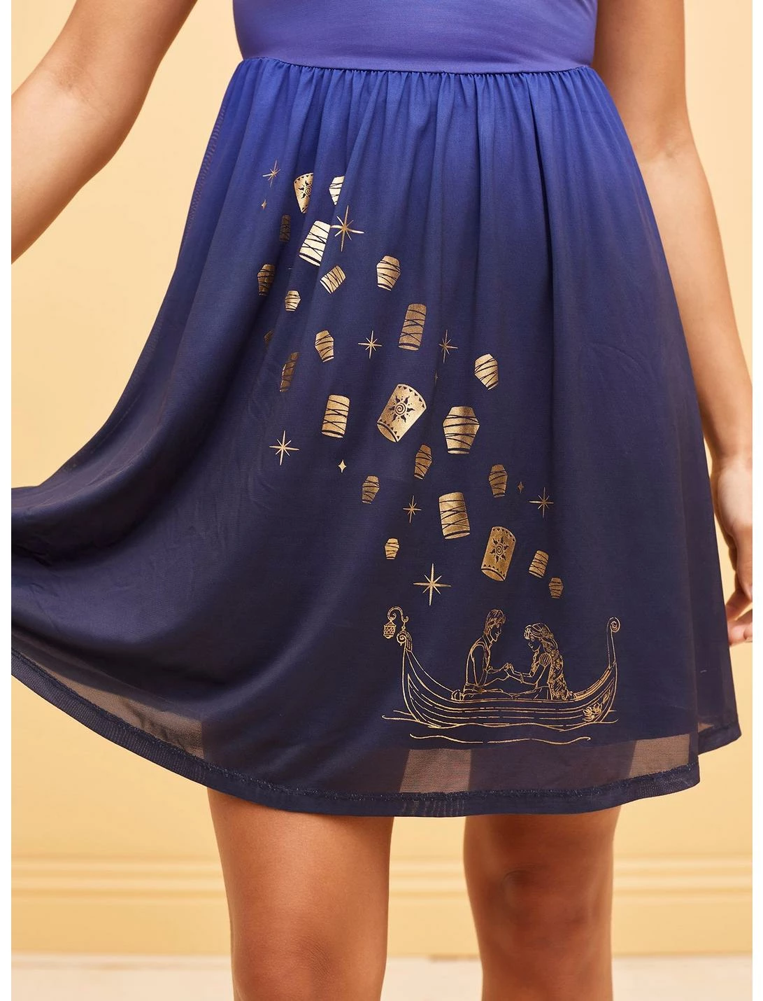 HUNIVERS Her Universe Disney Tangled Lantern Ombre Mesh Dress 4 HUNIVERS Her Universe Disney Tangled Lantern Ombre Mesh Dress - Image 4