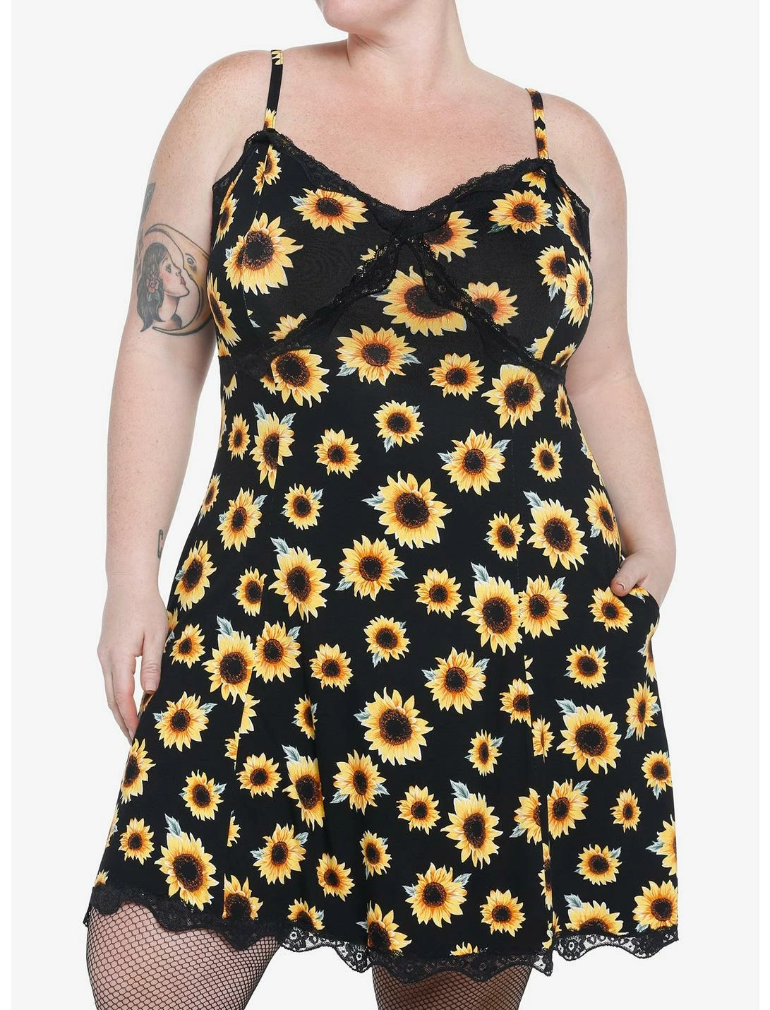 HUNIVERS Sunflowers & Lace Slip Dress Plus Size 1 HUNIVERS Sunflowers & Lace Slip Dress Plus Size